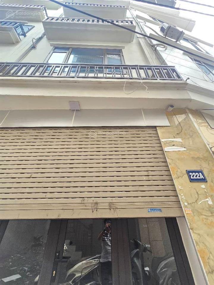 Trung tâm quân  nhà mới  ô tô  sát phố  full nội thất dt 35m2  5 tầng  7,97 tỷ
mô tả+ nhà m