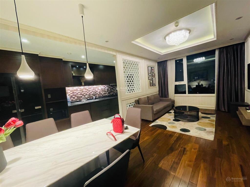 Bán căn hộ res green tower, thoại ngọc hầu, 83m2, 3pn, giá 5,3 tỷ. ll 0933 722 ***