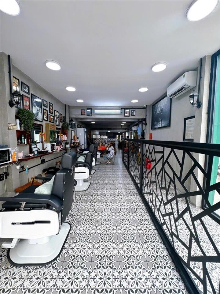 Căn góc 3 mặt tiền đường nguyễn xí kd sầm uất giá 19 tỷ tl  0909 773 ***
