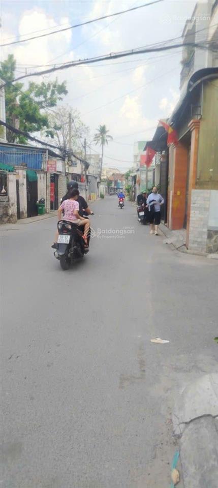 Ngộp bank nhà 3 tầng , mặt tiền kd đường thạnh xuân 18 phường thạnh xuân q12, 90m (4,5*20)