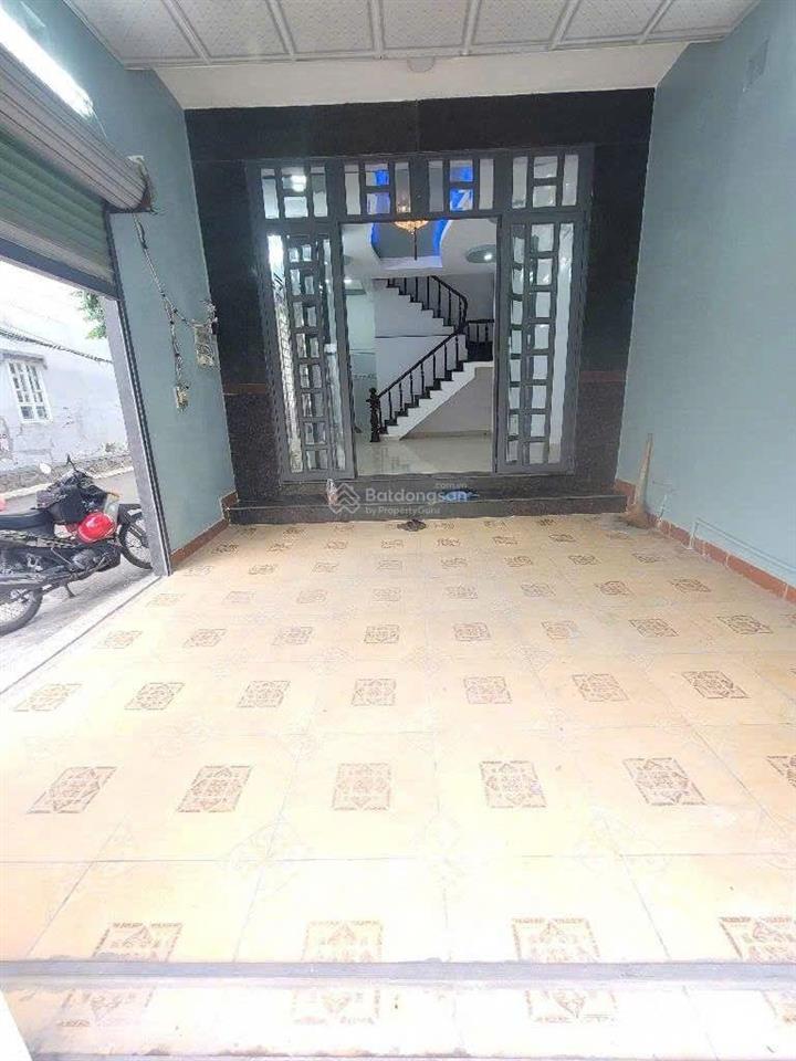 Ngộp bank nhà 3 tầng , mặt tiền kd đường thạnh xuân 18 phường thạnh xuân q12, 90m (4,5*20)