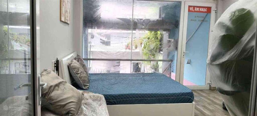 Khách sạn 4 tầng 2 mặt tiền đường an phú đông 9 phường an phú đông q12, dt 102m đường 25m 12,5 tỷ