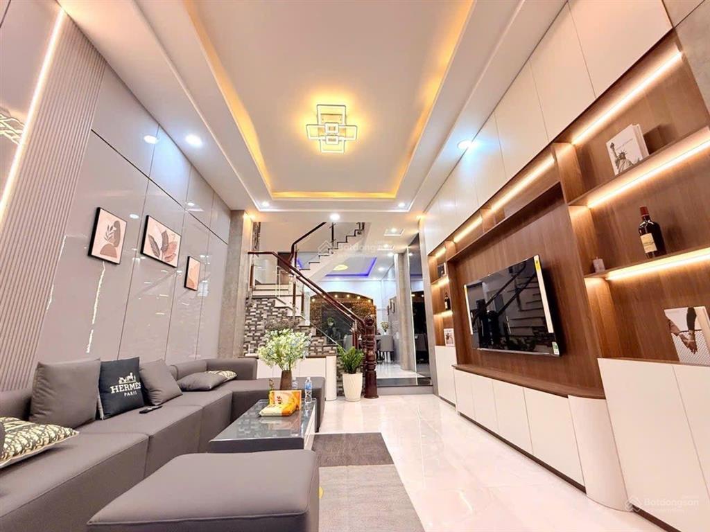 Nhà 4 tầng full nội thất đường thạnh xuân 38, phường thạnh xuân q12, dt 53m2, hẻm 6m, 6tỷ