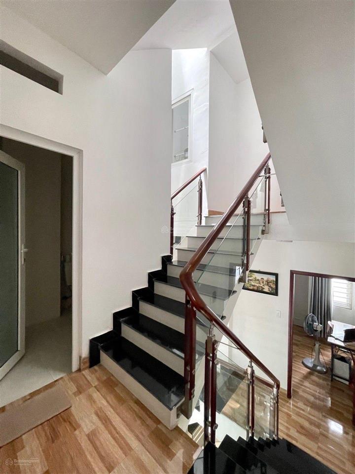 Nhà 4 tầng đường hà huy giáp phường an phú đông q12, dt 52m² hẻm 7m 7tỷ.