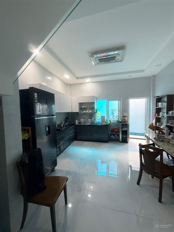 Nhà 3 tầng đường vườn lài phường an phú đông q12, dt 64m (4/4,7*15) hẻm ô tô 7,3tỷ