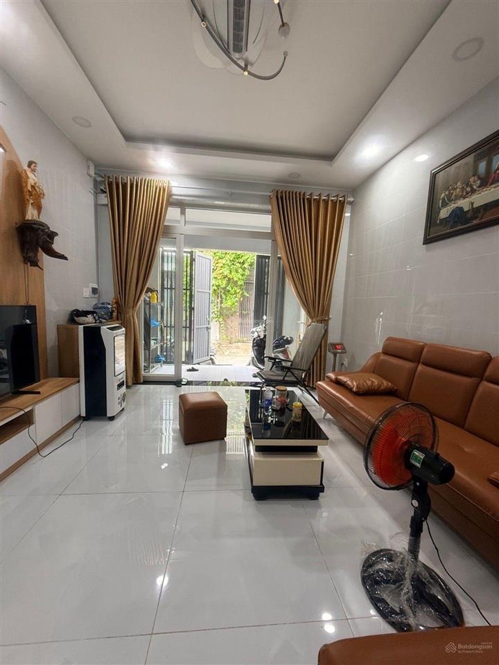 Nhà 3 tầng đường vườn lài phường an phú đông q12, dt 64m (4/4,7*15) hẻm ô tô 7,3tỷ