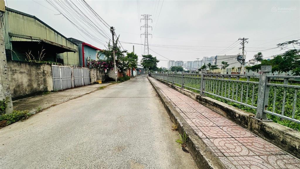 Đất thổ cư lô góc đường thạnh xuân 21 phường thạnh xuân q12, dt 85m2 (5,5x16) hẻm 6m 5,8tỷ