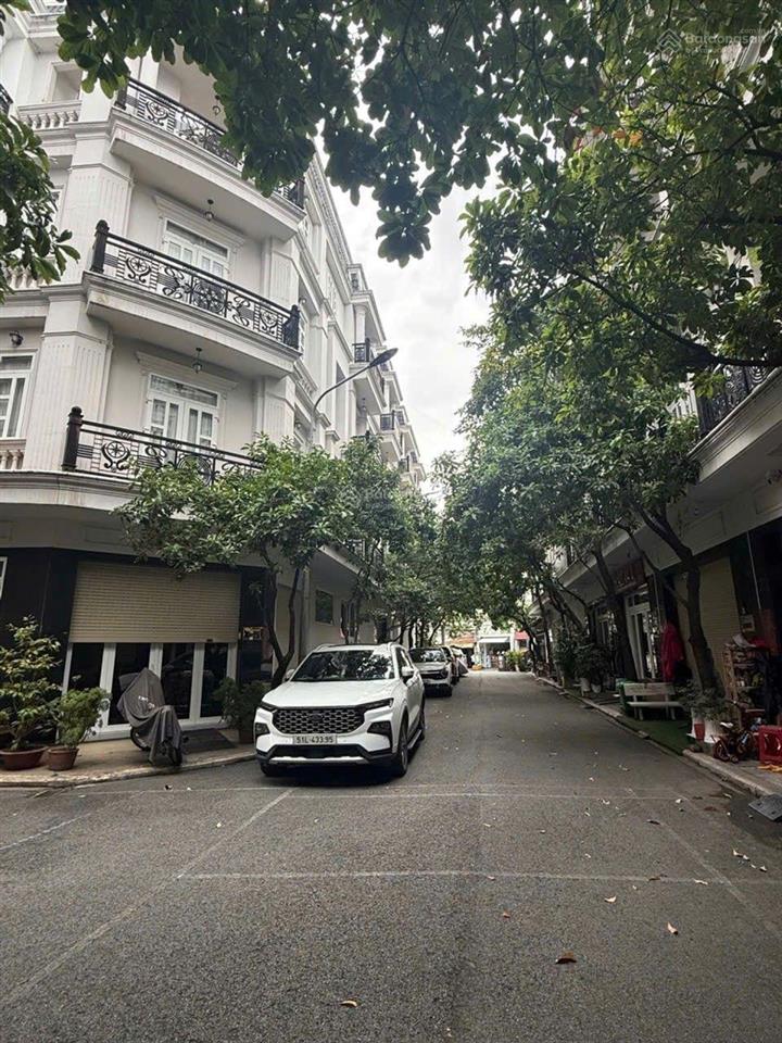 Nhà 4 tầng kdc điền thuận star hills đường thạnh xuân 21 phường thạnh xuân q12, dt 61m (4,6x14)