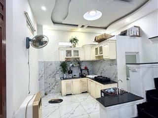Nhà 3 tầng dòng tiền 8tr/th đường thạnh lộc 15 phường thạnh lộc q12, dt 60m hẻm 4m 5 tỷ