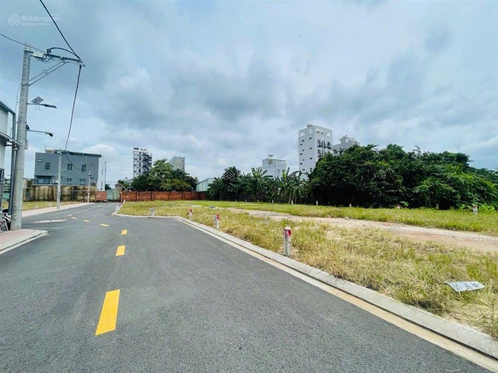Đất thổ cư đường vườn lài phường an phú đông q12, dt 50m2 (5x10m) hẻm 8m 4,6 tỷ