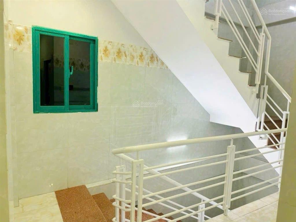 Nhà 3 tầng đường võ thị thừa phường an phú đông q12, dt 96m (5x19m) hẻm 7m 6,4 tỷ.