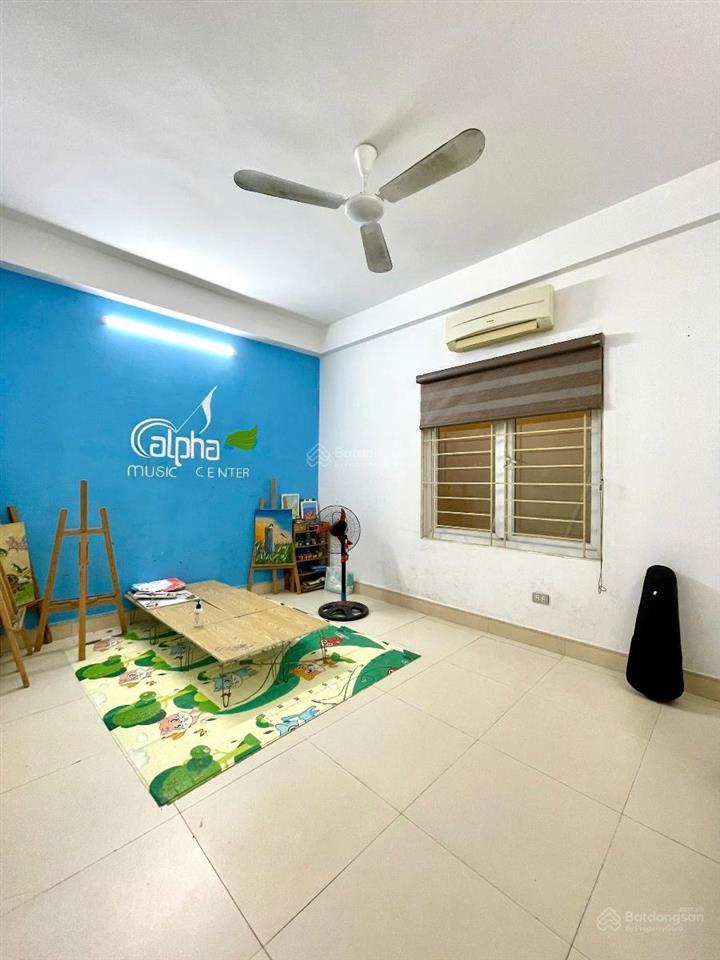 Bán nhà cửa bắc ba đình 90m2, 5 tầng, mt 5m, 55 tỷ lô góc vỉa hè kd.  0983 323 ***