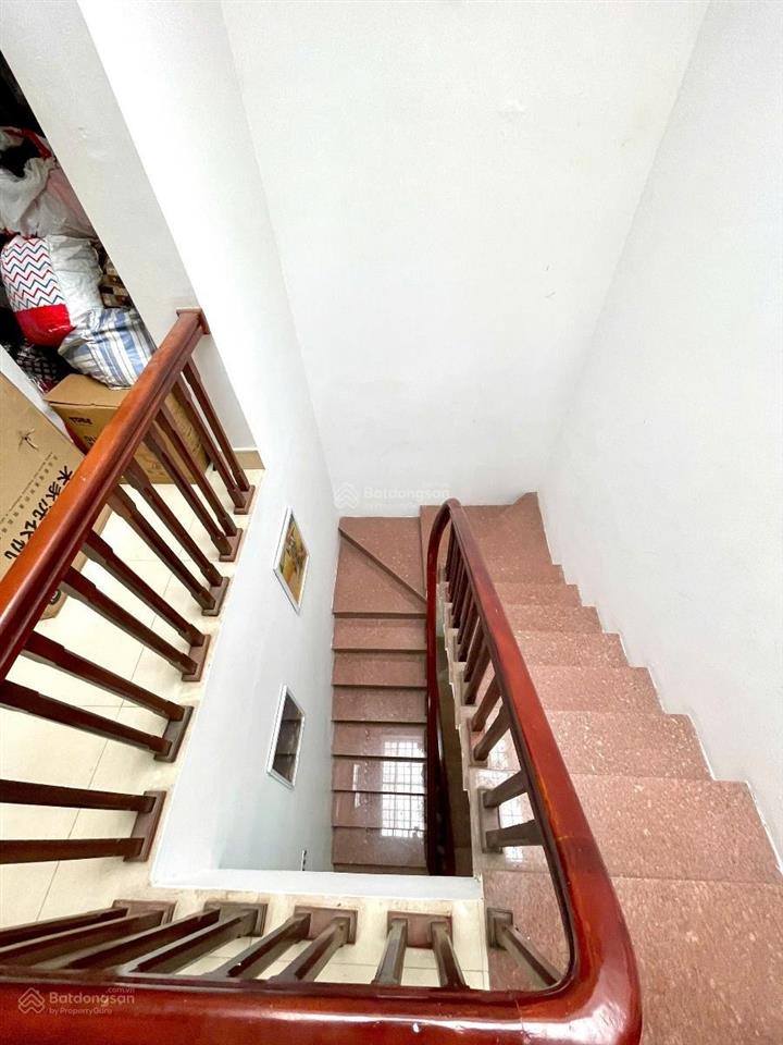 Bán nhà cửa bắc ba đình 90m2, 5 tầng, mt 5m, 55 tỷ lô góc vỉa hè kd.  0983 323 ***