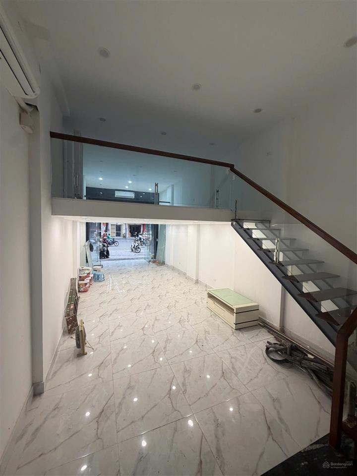 Bán nhà mặt phố ô chợ dừa đống đa 120m2, 5 tầng, 85 tỷ, kinh doanh vỉa hè 2 mặt phố! 0983 323 ***!