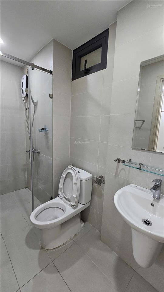 Cho thuê căn hộ 2pn2wc ,67m2,giá 7 tr/ tháng,đầy đủ nội thất,view đẹp