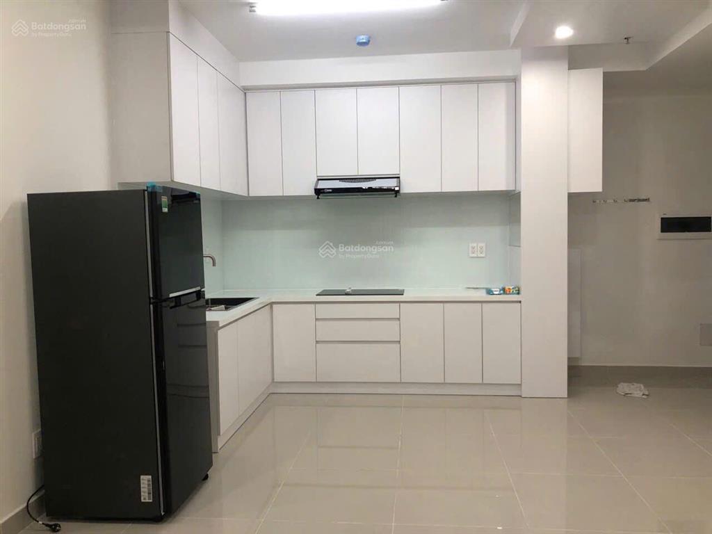 Cần bán gấp căn hộ 3pn2wc, có 2 ban công, giá 3 tỷ 150, căn góc, đầy đủ nội thất, nhà view đẹp