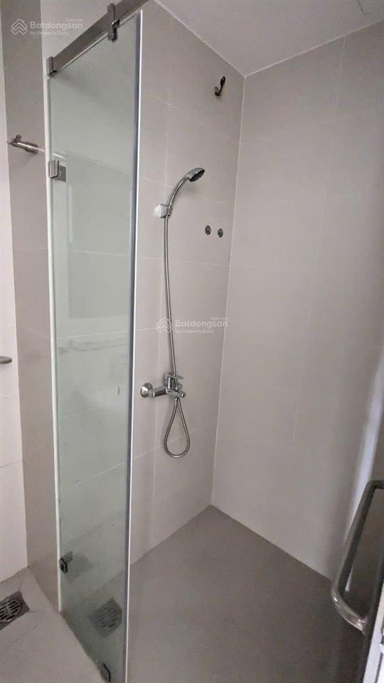 Bán gấp căn 1 pn1wc, full nội thất, giá 1tỷ65 hướng nam block c mát mẻ quanh năm,đang sẵn hd thuê