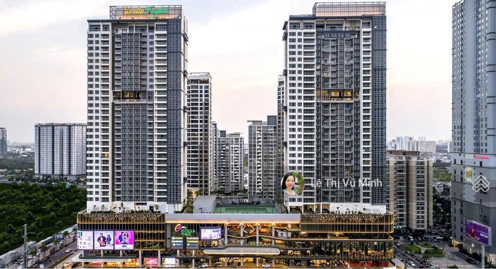 Bán căn hộ dt 104m2, 2 phòng ngủ/2wc, nội thất cao cấp, lầu cao, view hồ bơi giá 14 tỷ