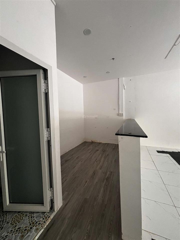 Cho thuê shophouse tại vinhomes grand park, 25 triệu, 50m2 giá tốt chính chủ