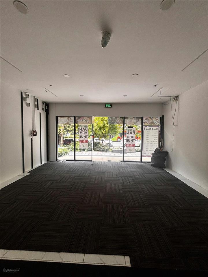 Cho thuê shophouse tại vinhomes grand park, 25 triệu, 50m2 giá tốt chính chủ