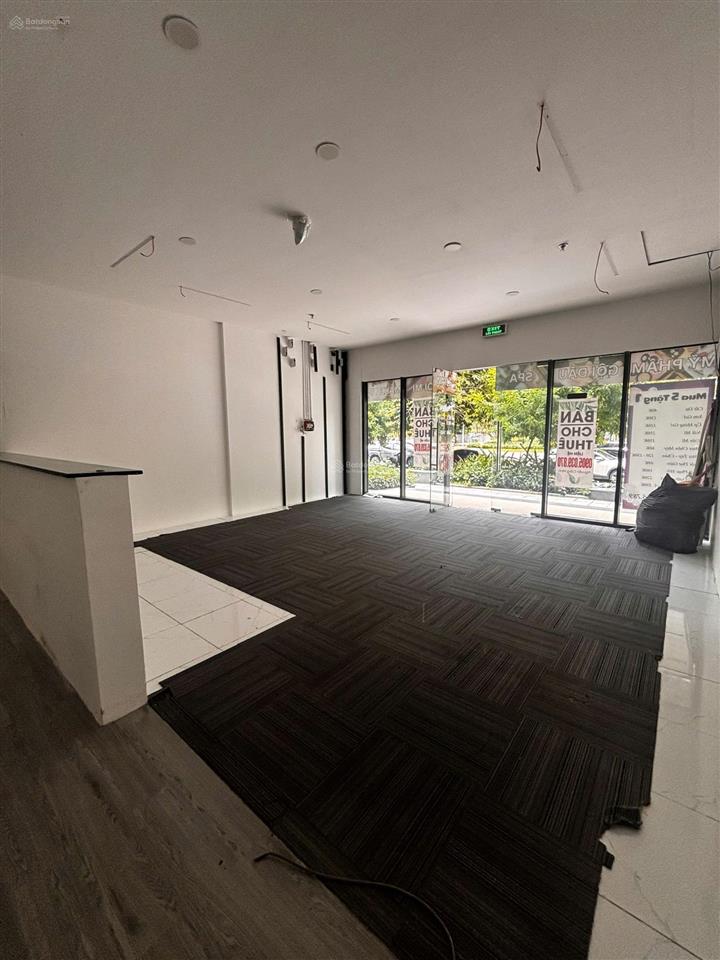 Cho thuê shophouse tại vinhomes grand park, 25 triệu, 50m2 giá tốt chính chủ