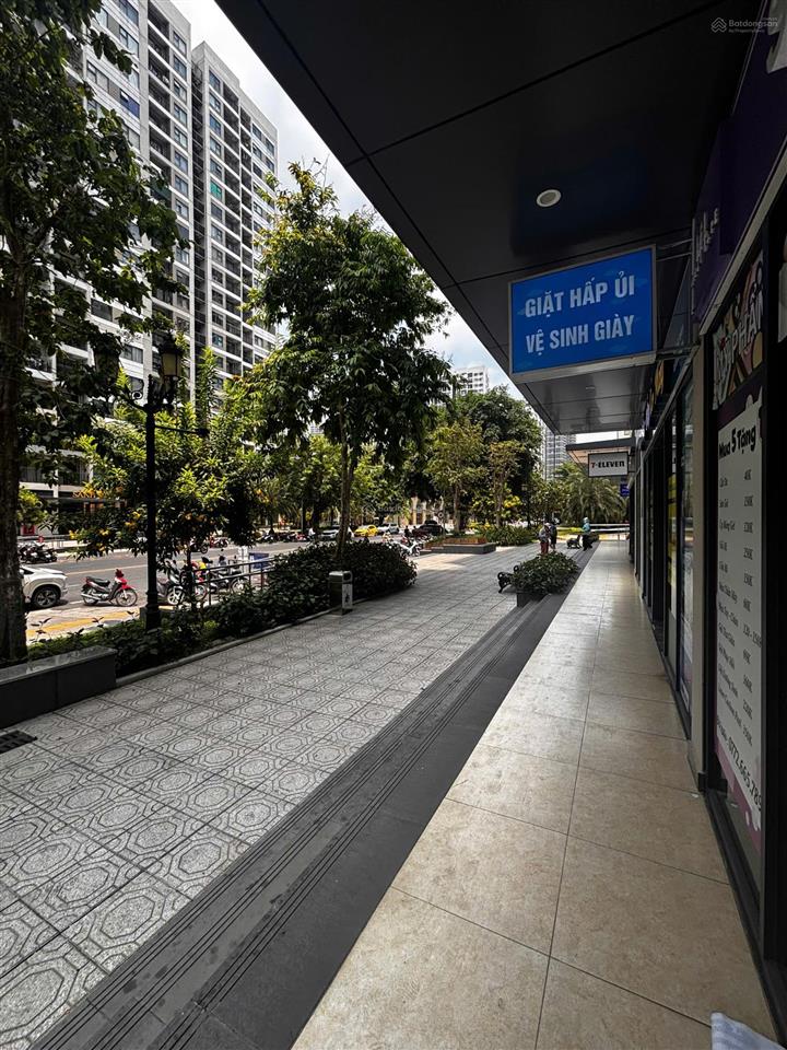 Cho thuê shophouse tại vinhomes grand park, 25 triệu, 50m2 giá tốt chính chủ