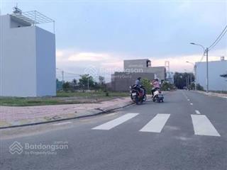 Bán mảnh đất lô góc 2 mặt tiền.ngang 5 dài 25m. full thổ cư.cạnh xuân mai. ql 6.khu cn lương sơn