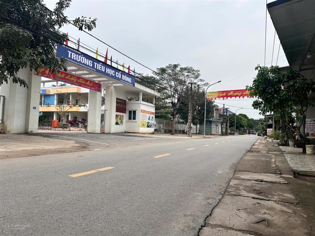 Mảnh đất ngay cạnh trường sỹ quan lục quân 1. diện tích 100m2. mt 6 mét,full thổ cư.giá đầu tư