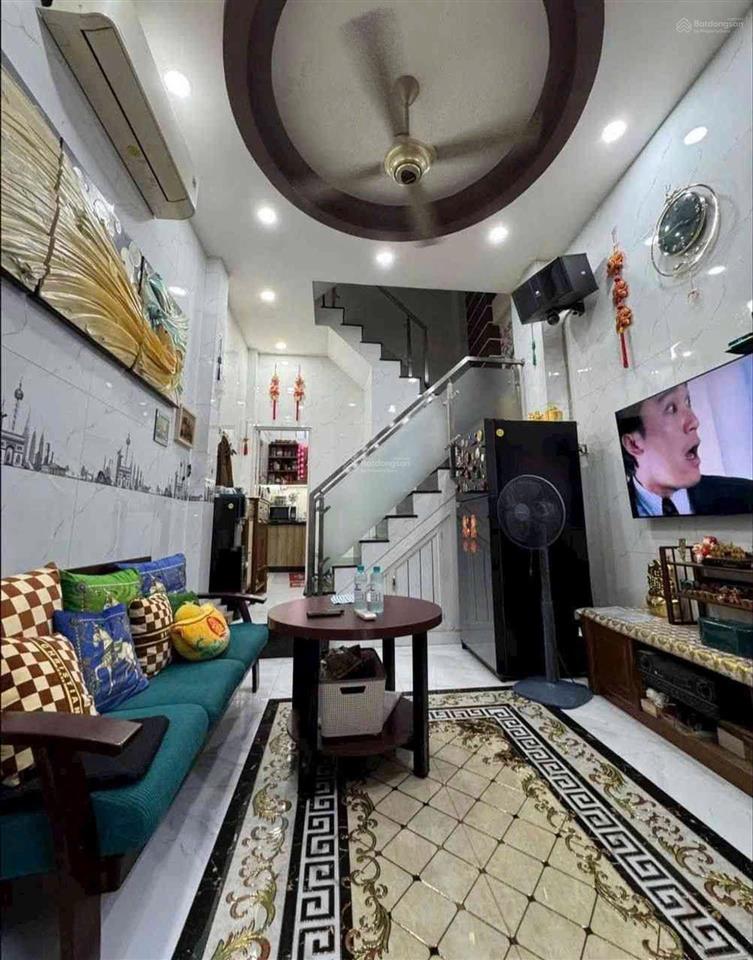 Nhà phạm phú thứ | đường xe hơi | 35,2m | 5,35 tỷ