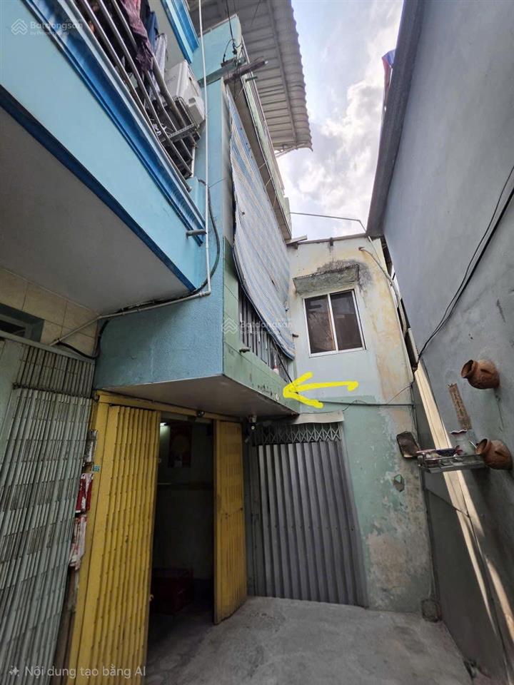 Bán gấp nhà về quê, quận 6 cách mt lê trực 100m