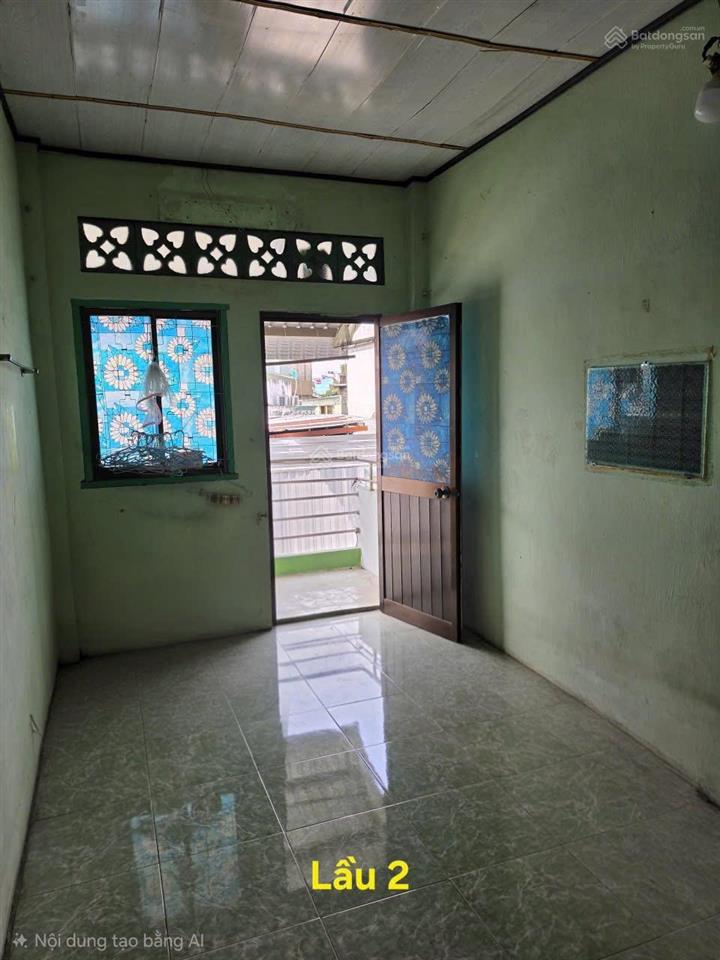 Bán gấp nhà về quê, quận 6 cách mt lê trực 100m