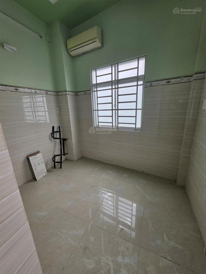 Chủ gửi bán nhà 183 tân hoà đông 3,3x6 giá 2tỷ980 còn thương lượng