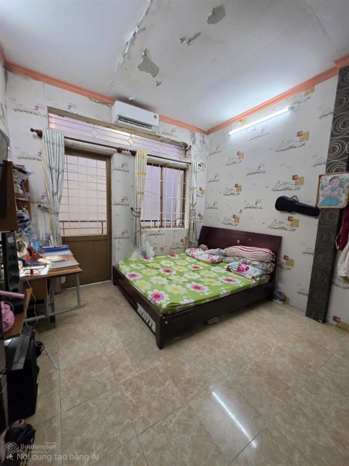 Bán nhà q6 1/ lý chiêu hoàn dt 5x7m đúc 1 lầu 2pn 2wc có ban công giá 4tỷ200tl  0933 792 *** khoa