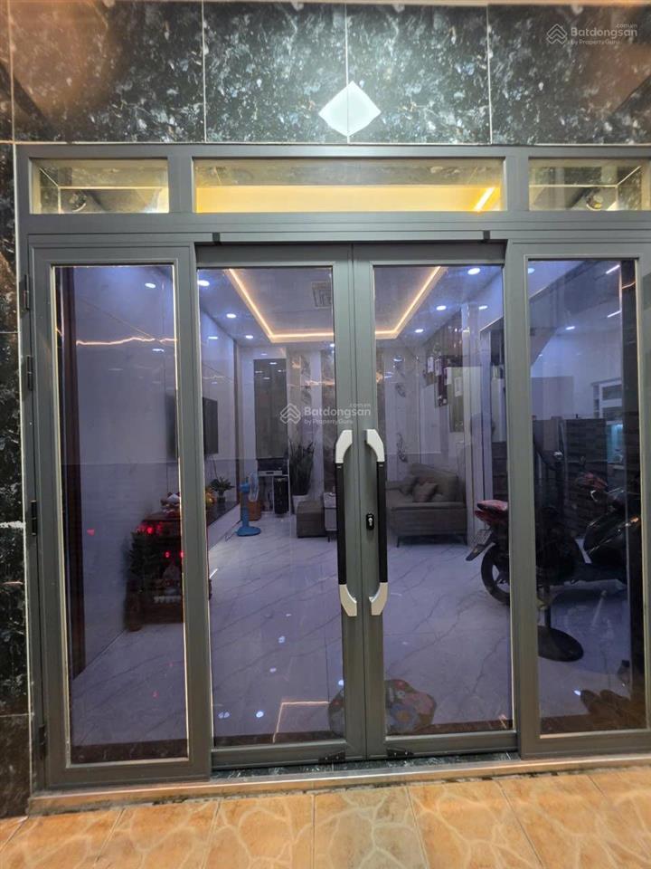 Bán nhà q6 1/ lý chiêu hoàn dt 5x7m đúc 1 lầu 2pn 2wc có ban công giá 4tỷ200tl  0933 792 *** khoa