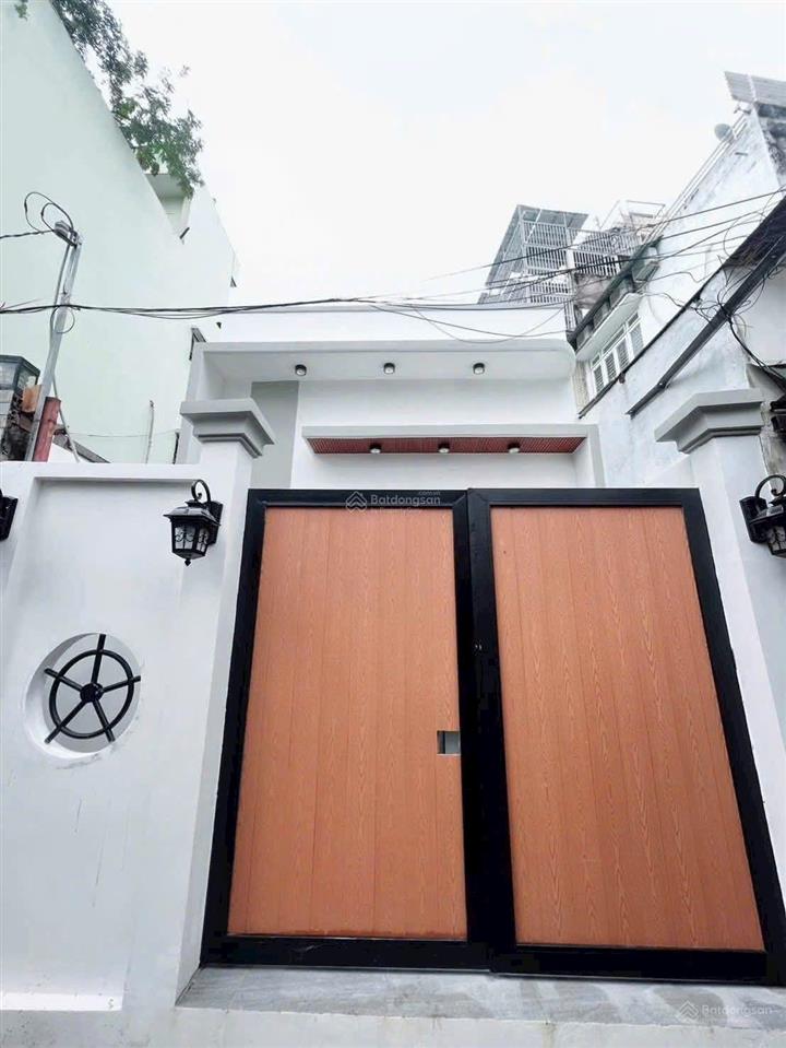 Him lam tương lai ra mặt tiền đường số 16m q7