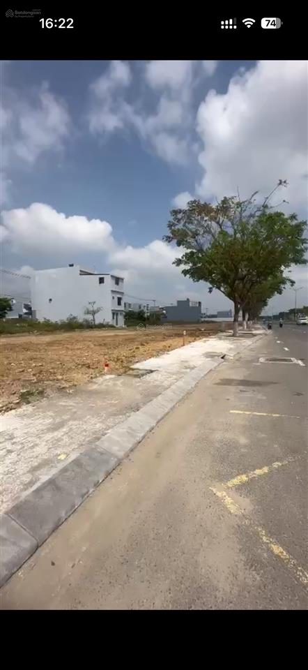 Đất mt võ chí công  giá ưu đãi 77.8tr/m2  chỉ 1 lô duy nhất