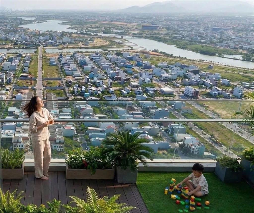 Căn 3pn giá chỉ 4.5 tỷ  view sông, downtown 69 tầng  sun fours tower