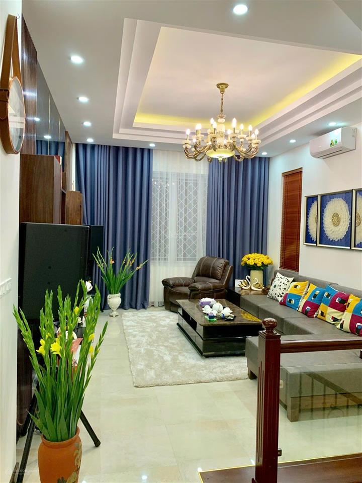 Cho thuê bt liền kề 283m2, 50 triệu, tại khu đô thị lideco hoài đức hà nội