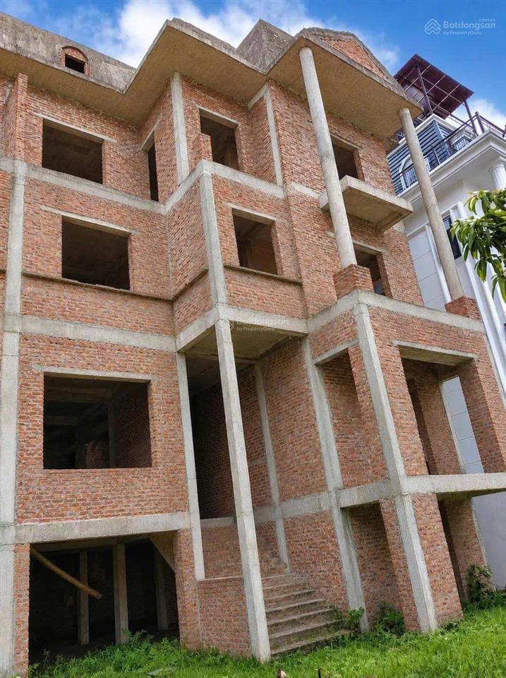 Chủ nhà cắt lỗ bán bt lideco 234,9m2, giá chỉ 100 triệu / m2, trạm trôi, hoài đức, hà nội