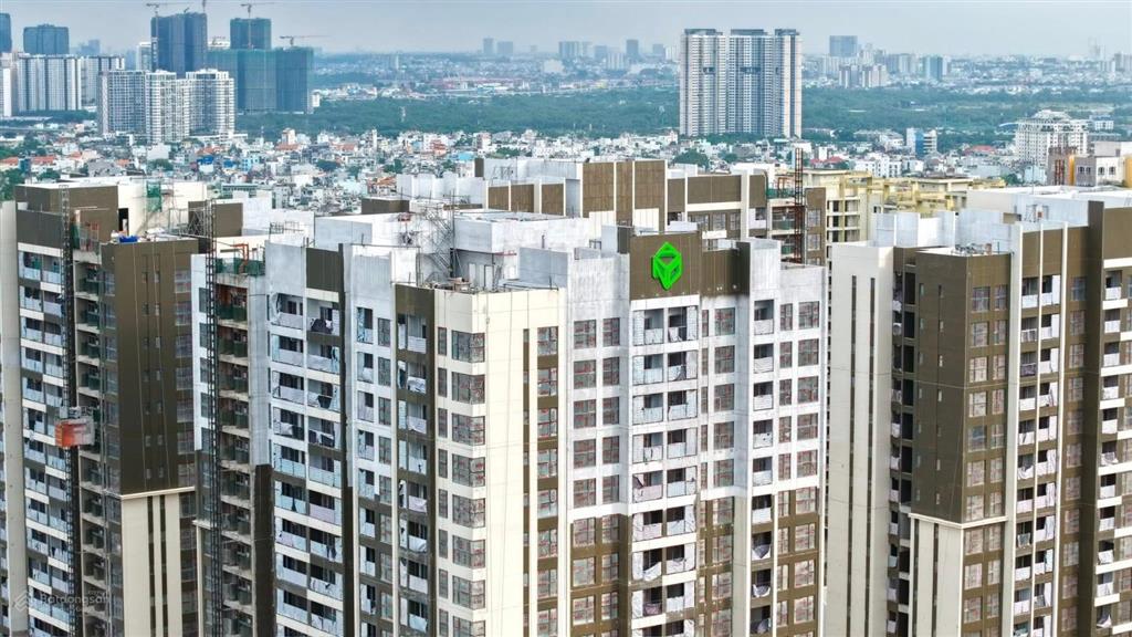 Kẹt ngân hàng cần bán gấp căn victoria village q2.  0909 681 *** mr quang