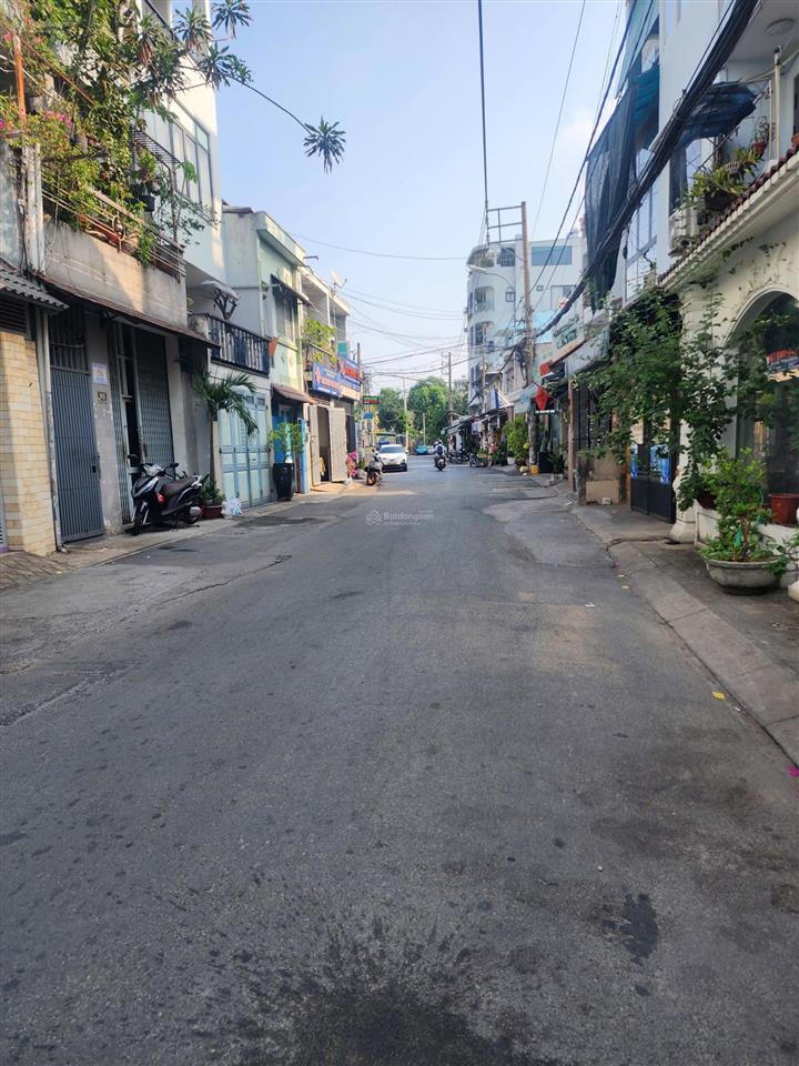 Bán nhà quang trung gv 68m hẻm ô tô gần chợ đêm 3pn
