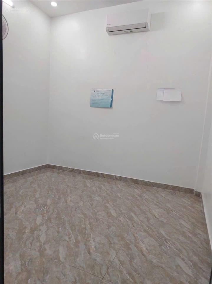 Bán nhà dt 4*25 hxh lê đức thọ gần chợ xóm mới
