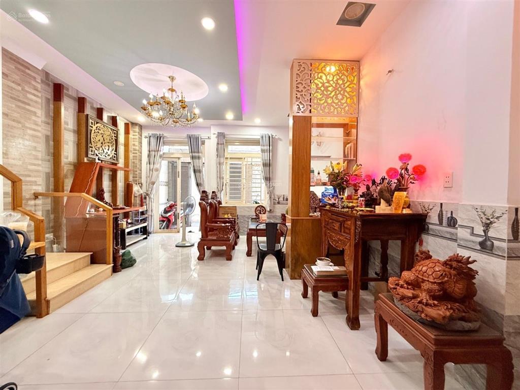 Bán nhà phạm văn chiêu 2 tầng 68m2 giá 7.4 tỷ