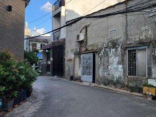 Bán nhà hxh góc 2mt hxh đậu cửa