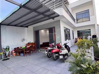 Bán nhà vườn 2 tầng nghỉ dưỡng cách biển trần phú chỉ 200m. bên hông bệnh viện vinmec. dt 142m2