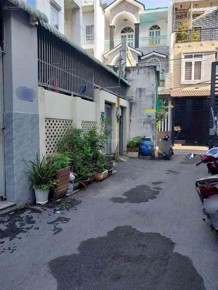 Bán nr cấp 4, 68m2, ngang hiếm 5.4m, ở làng tăng phú,lê văn việt, chỉ nhỉnh 5tỷ!!