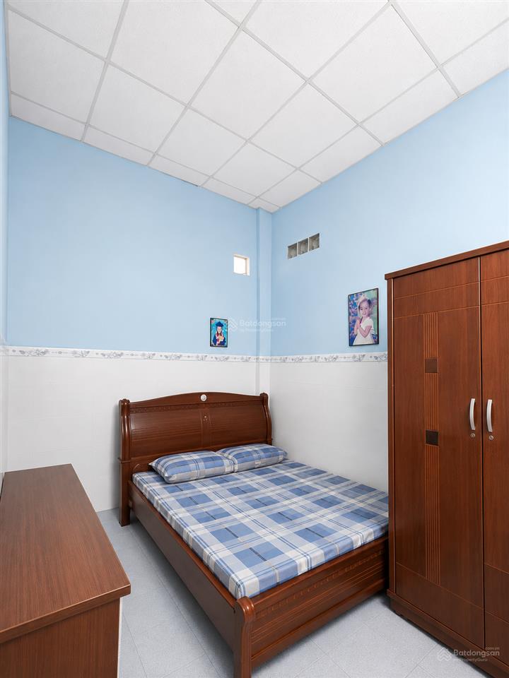 Gấp! bán đất tặng nhà c4 cũ, 130m2, ngay chợ gò công, ubnd long bình, chỉ 4.8 tỷ