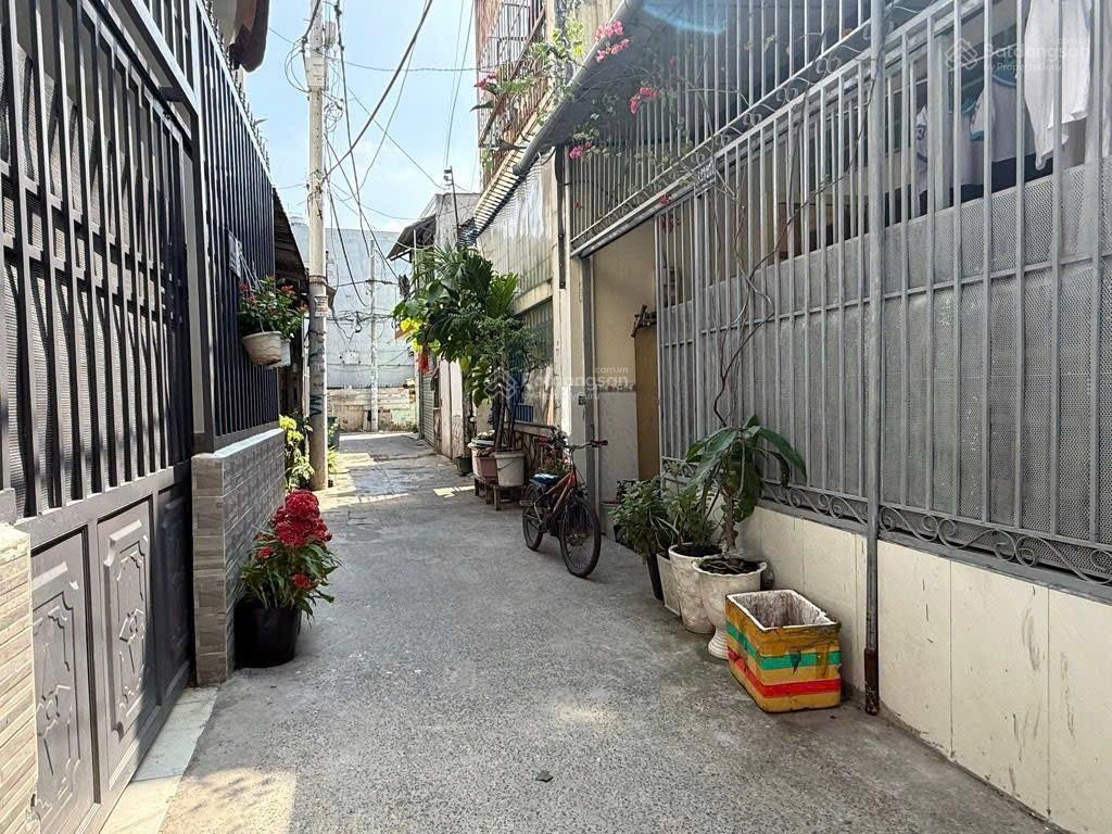 Bán nhà riêng tại nguyễn văn quá, quận 12, giá siêu hời 2,65 tỷ, 30m2