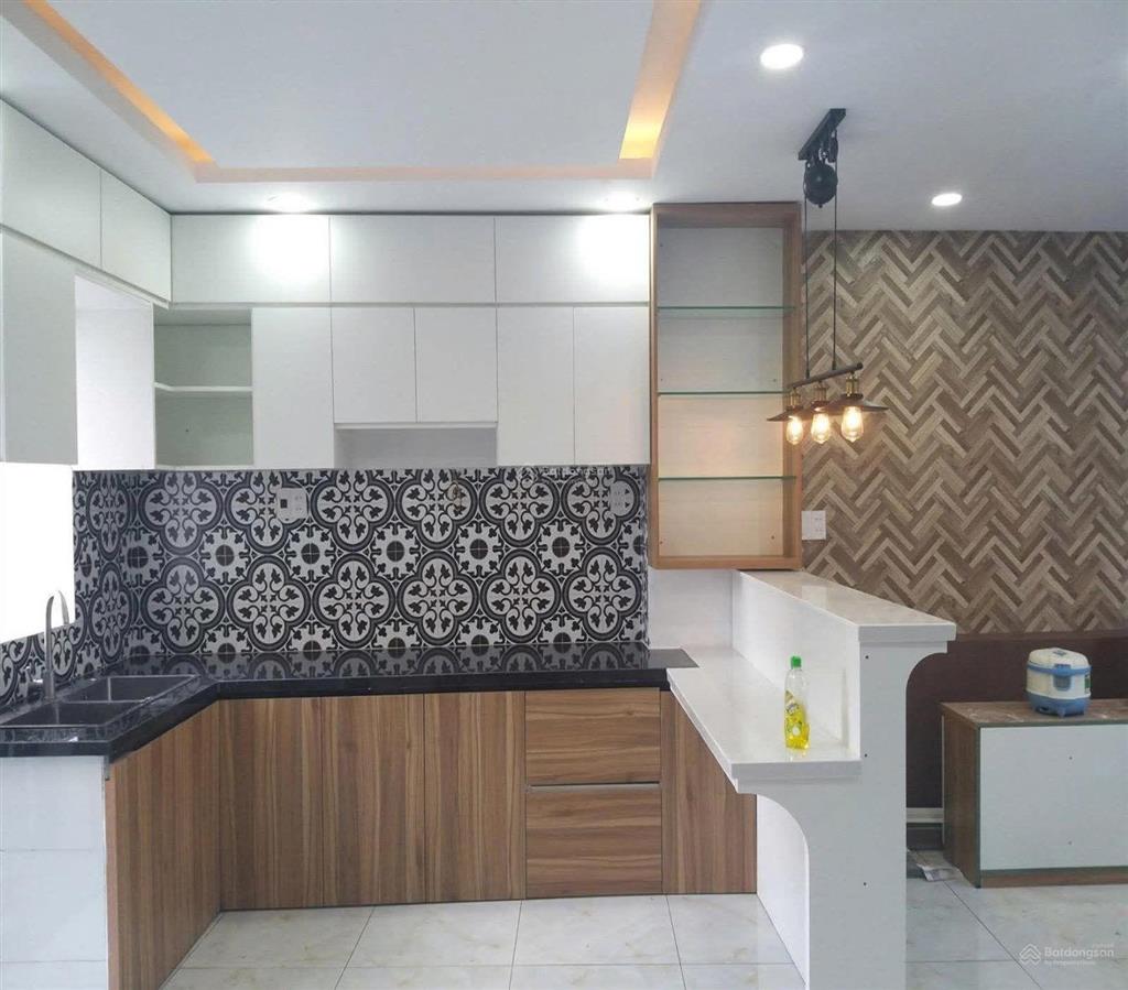 Bán nhà 71m2  3 tầng 8 phòng ngủ vừa ở vừa cho thuê thạnh lộc 29  chỉ 5.63 đồng