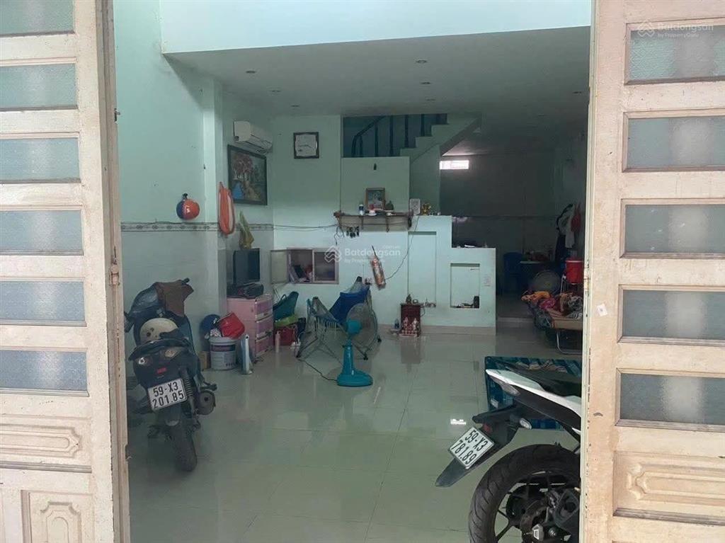 Nhà hai mặt tiền hẻm thạnh lộc 29  ngang lớn 5 mét, giá chỉ 3.85 đồng